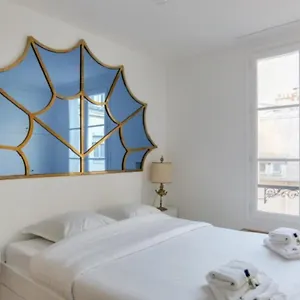 https://guestready-stylish-and-spacious-flat-champs-elysees.fr-paris.fr